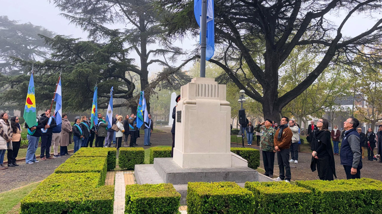 ACTO CONMEMORATIVO POR EL 216° ANIVERSARIO DE LA REVOLUCIÓN DE MAYO