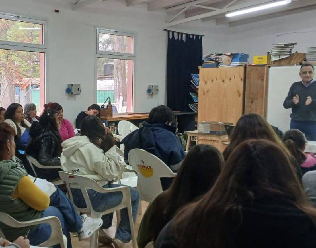 CURSO DE MANIPULACIÓN DE ALIMENTOS EN DIEGO GAYNOR